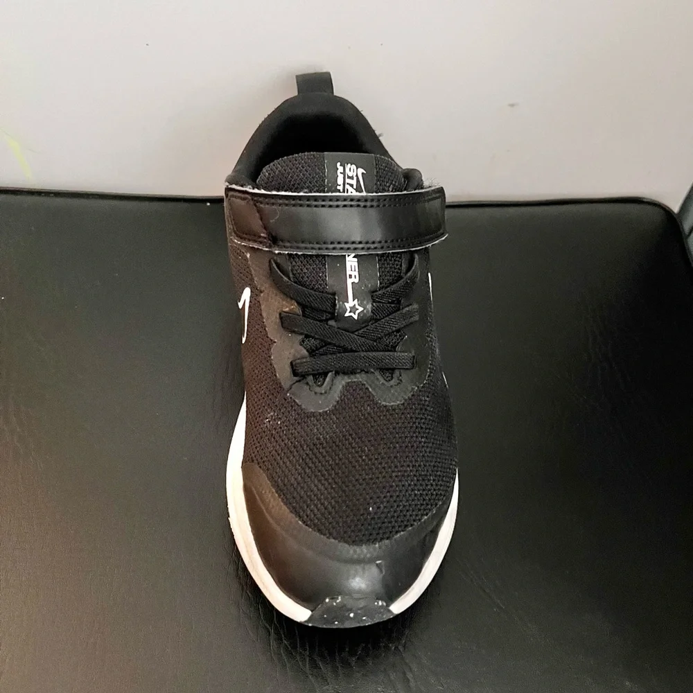 Kids’ Nike Star Runner Sneakers 1.5Y